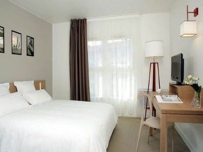 Comfort Suites Cannes Mandelieu ภายนอก รูปภาพ